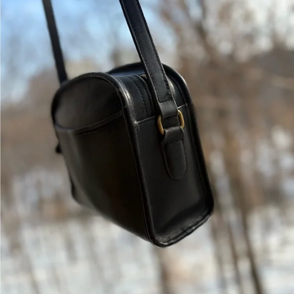 Vintage Coach Metropolis Zip Bag | 9087 | Costa Rica 1999 | Great Condition - Picture 4 of 16